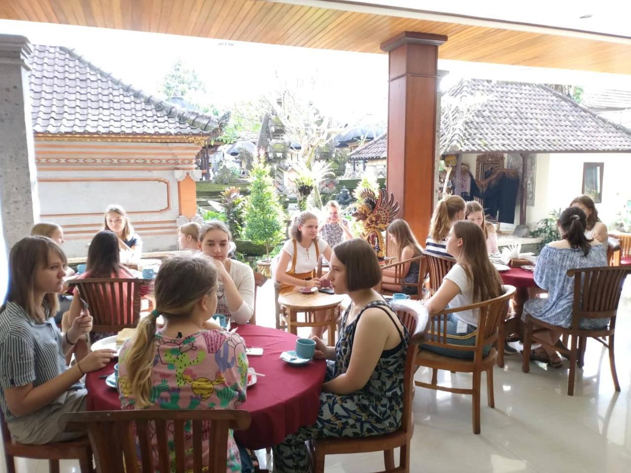 Odah Ayu Guest House Ubud Exterior foto