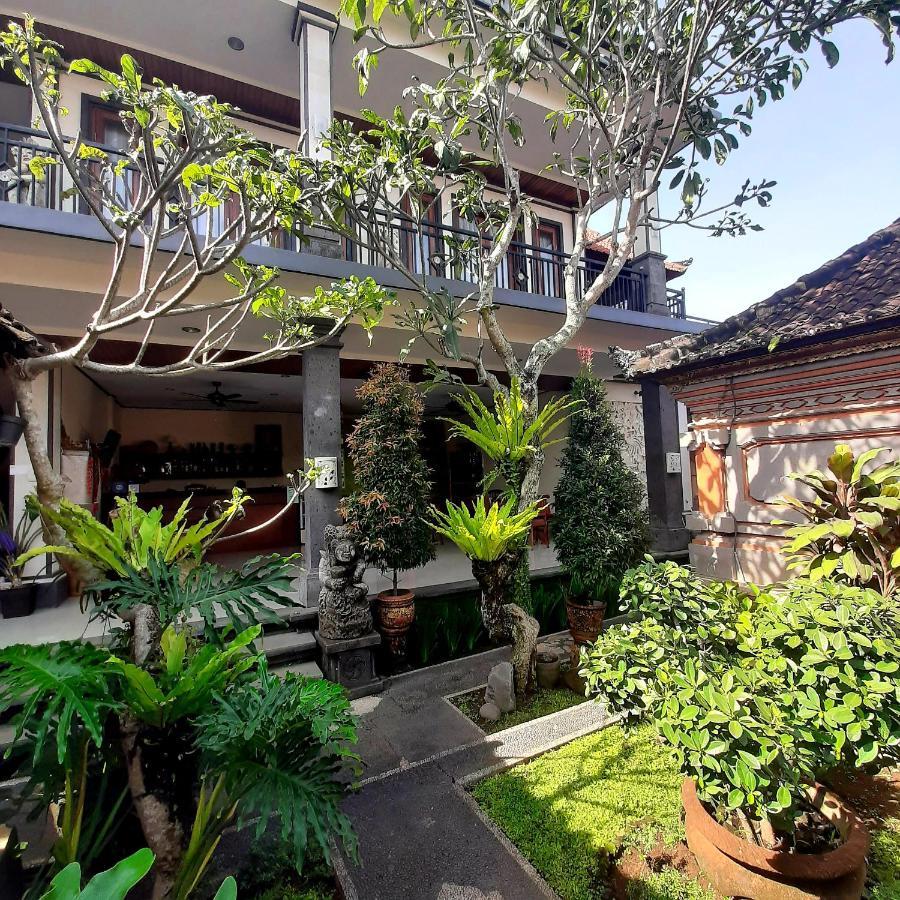 Odah Ayu Guest House Ubud Exterior foto